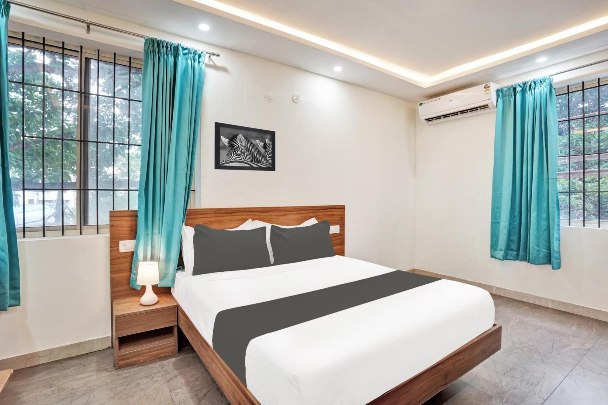Hotel O Gayathri Metro Deluxe Бангалор Экстерьер фото